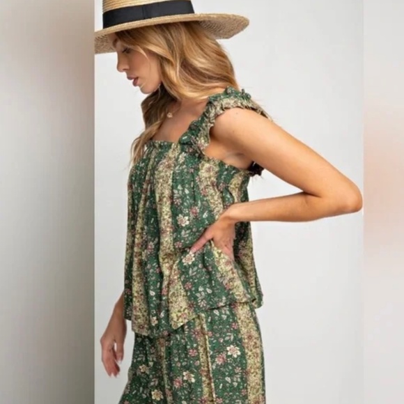 Easel Green Floral Printed Rayon Gauze Wide Leg Pant and Top Matching Set - Picture 2 of 8